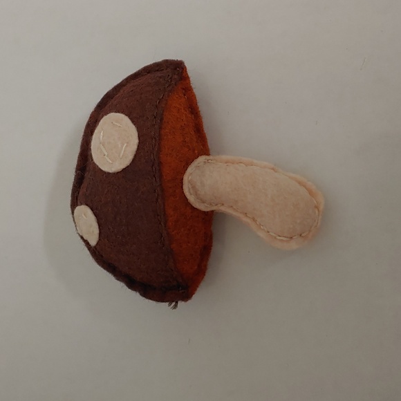 Handmade Wool felt Mushroom toy/pin cushion - Picture 2 of 2